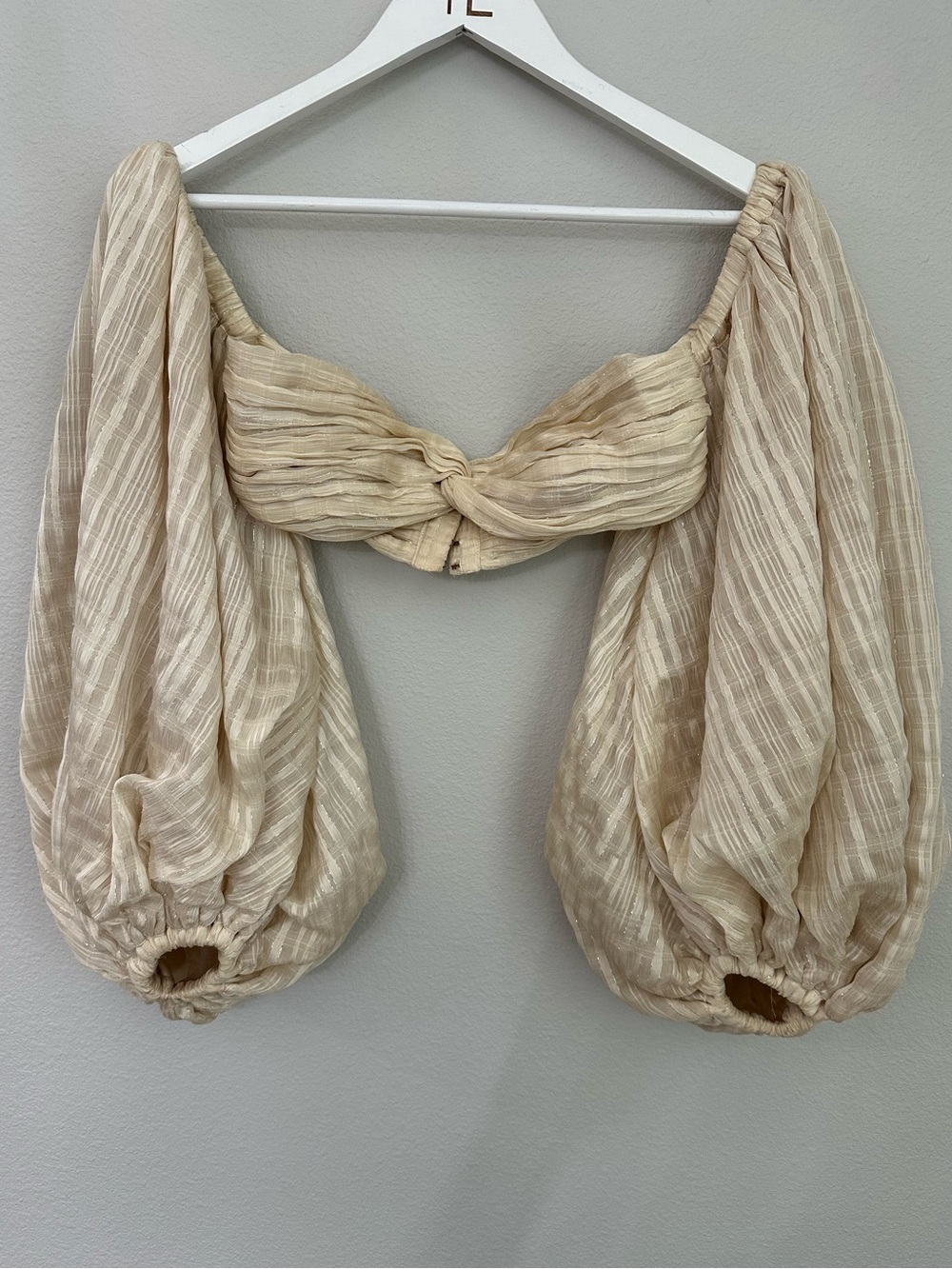 Bronx and Banco Beige Puff Sleeve Crop Top